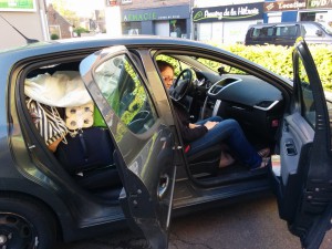 Voiture chargée! Attention au départ